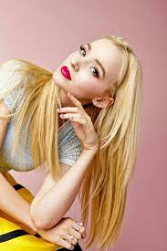 dove cameron おしゃれまとめの人気アイデア pinterest irania luna セレブ ダヴキャメロン ディズニースター