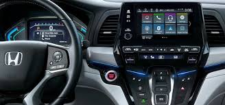 Drivers will find that this honda van packs impressive interior dimensions, cutting edge interior systems and amenities, and so much more. 2020 Honda Odyssey Features Review In Delray Beach Serving Boca Raton Fl