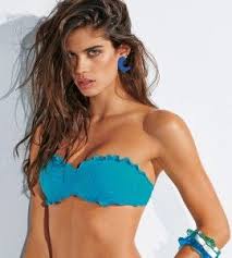 Pin Su Beachwear