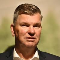 Edwin Kuster Email & Phone Number