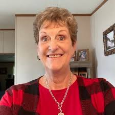 Luanne Schexnider (@LuSchex)