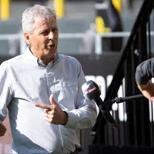 Bugün de artık bir teknik direktördür. Lucien Favre Entfacht Mit Missverstandlichen Aussagen Eine Trainer Debatte Stern De