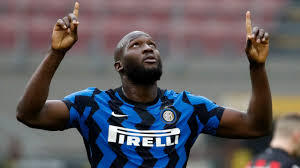 Ia merasa usianya ibra yang sudah menginjak 38 tahun tak bisa menghalangi pemain tersebut dalam melanjutkan karier sebagai pesepakbola. Inter Milan Wins Derby Vs Ac Milan As Lukaku Outduels Ibrahimovic Sportsnet Ca