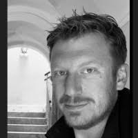 Ross Burnett's Instagram, Twitter & Facebook