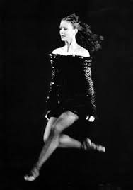 Jean butler wore it during the 1994 eurovision song contest interval act she performed with michael flatley, and in seven minutes changed the image of irish dancing forever. 30 Jean Butler Ideas Irish Dance Riverdance Dance