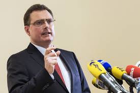 Banca naziunala svizra ) este o bancă centrală cu sediul în berna, care are o poziție for faster navigation, this iframe is preloading the wikiwand page for banca națională a elveției. Cat CastigÄƒ Pe An Guvernatorul BÄƒncii NaÅ£ionale A ElveÅ£iei Si Ce Capitalizare BursierÄƒ Are Una Din