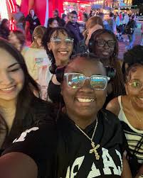 🐉Senior Trip to Orlando Day 1: Universal🐉 The Class of 2025 made it to  Universal today to begin their Special Projects!! Students were able to  experience both the Island of Adventure and