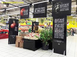 Ainsi, à l'image des autres fruits et légumes, les prix pratiqués sur les marchés en plein air ou dans la grande distribution. Le Drole De Marche Interdit De Carrefour La Distribution Lineaires