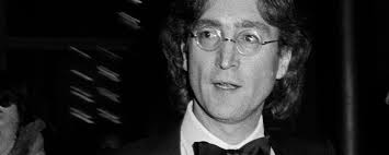 John Lennon's Close Friend Recalls His “Insane Jealousy” Over Paul McCartney  in the Post-Beatles Years - American Songwriter