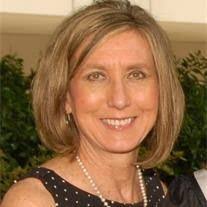 Cindy Leighton's Instagram, Twitter & Facebook