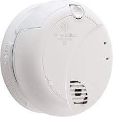 First alert is the retail brand of american safety equipment manufacturer brk brands, inc., established in 1976 and based in aurora, illinoi. Buy First Alert Smoke Alarm With Battery Back Up White