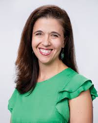 Dr Barbara M Leverett