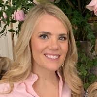 Kristen Petersen's Instagram, Twitter & Facebook