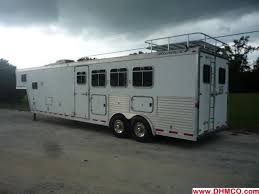 Used 4 Horse Featherlite Horse Trailer With Living Quarters Horse Trailers Horse Trailer Horse Trailers For Sale