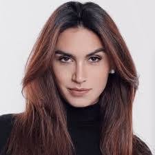 Sandra Mar's Instagram, Twitter & Facebook