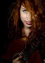 Sonia Lange's Instagram, Twitter & Facebook