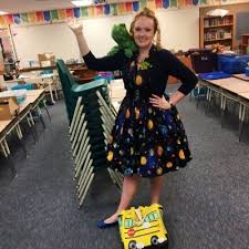 Caitlin North (lessonplanslace@)