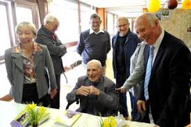Genealogy for robert marchand (deceased) family tree on geni, with over 200 million profiles of ancestors and living relatives. Robert Marchand Le Centenaire Le Plus Rapide Du Monde A Velo Prend Un Coup De Jeune Dans L Allier Moulins 03000