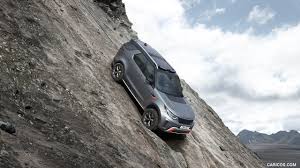 2018 Land Rover Discovery Svx Off Road Hd Wallpaper 2