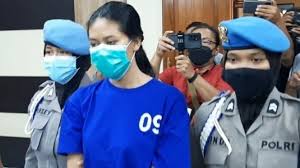Kejadian nahas pun terjadi, budiman yang tidak tahusate itu beracun. 3sfc6ga Usbsmm