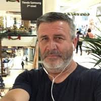 50+ perfiles de «Alberto Retamal»