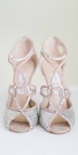 Auf der suche nach einem perfekten brautkleid für eine hochzeit mit wald, strand, rasen oder kaufen sie von milanoo für das schicke und gute qualit?t 2021 boho & bohemian hochzeitskleid in. Jimmy Choo Enough Said Jimmy Choo Cinderella Glass Slipper Interpretation 2015 Thepageantplanet Schuhe Hochzeit Hochzeitsschuhe Bequem Hochzeitsschuhe