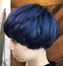 This black hair goes from black to different shades of blue. Blue Black Hair How To Get It Right