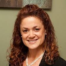 Laurie Emery's Instagram, Twitter & Facebook