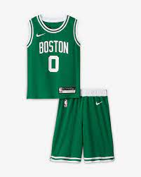 Unser nba trikot shop bietet einzigartige tolle angebote für kollektionen wie celtics city edition trikots, die dem standort ihres teams huldigen. Boston Celtics Replica Nike Nba Trikot Set Fur Jungere Kinder Jungen Nike De