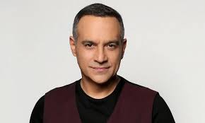 Ο κρατερός κατσούλης ανακοίνωσε ότι αποχωρεί από τη «φωλιά των κου κου». Krateros Katsoylhs Gi Ayto Apoxwrhse Apo Th Fwlia Twn Koy Koy Deite Tis Prwtes Toy Dhlwseis Gossip Tv Gr