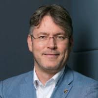 Prof. Dr. Christian Dusch