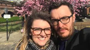 Pregnant mum finds partner dead