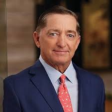 Upheaval: Crafting a Culture & Managing Your Message Through a Crisis:  Hiltz, Paul, Lucey, Amanda: 9781642257861: Amazon.com: Books