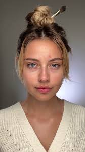 Niesamowita odsłona pięknej Elena Obolonska stworzona w super teamie!  Cudowne włosy Katarzyna Panas ❤️a efekty całej stylizacji już wkrótce  będziecie podziwiać na zdjęciach Karolina Bator Photography ...