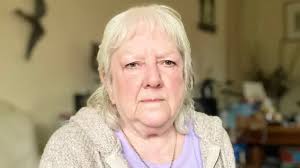 Ukraine: Family's relief at escape from Kharkiv