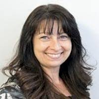 Diane Carlyon's Instagram, Twitter & Facebook