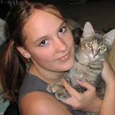 Amanda Honchel's Instagram, Twitter & Facebook