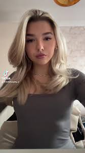 Evie Murphy (@eviemurphy..x)