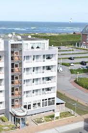 Genießen sie die ruhe der schönen, sonnigen terrassen mit strandkorb bzw. Hotel Wiking Sylt Westerland Aktualisierte Preise Fur 2021