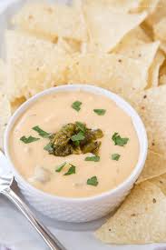 Recettes De Sauce Fromagere Tacos Gouteuse Et Onctueuse Pour Garnir Ses Mets Preferes Sauce Fromagere Tacos Recette De Tacos Recettes De Cuisine