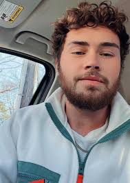 Are there trans men near the triangle in NC to connect with?