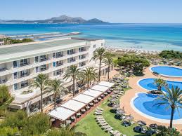 Ahora, los amantes del ciclismo en mallorca podrán disfrutar de un hotel con servicio cinco estrellas y un bike center en alcudia para descansar y experimentar las mejores rutas por mallorca, como la ruta de sa calobra. Urlaub Alcudia Mallorca Reisen Buchen Tui Com