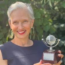 Daniel Aum (@DnlAum)