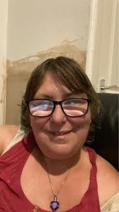 My name is Emma and in the month of April 47 years old, I hope you enjoy my  photos, I'm looking for new friendships here. br . br . br . br Twenty  Unknown