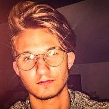 Gavin Tripp (@tokeyo64)