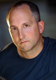 Larry Messmore's Instagram, Twitter & Facebook