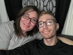 Is there a website for cabin reservations and info