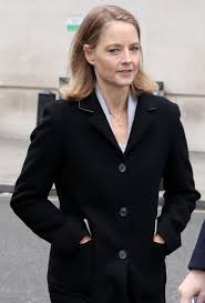 Jodie foster earned an oscar for playing clarice starling in the silence of the lambs, but she opted not to return for 2001 sequel hannibal. How Old Is Jodie Foster What Are The Silence Of The Lambs Actress S Biggest Movies And Who S Her Wife Alexandra Hedison