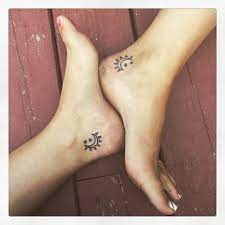 Yin and yang sister tattoos; 30 Superb Sister Tattoos Matching Ideas Colors Symbols Check More At Http Tattoo Journal Com 30 Adorable Schwester Tattoos Tattoo Ideen Schwestern Tattoo