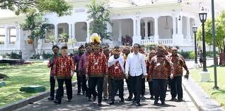 Teroris bogor mau serang istana negara pakai roket dan ledakan pipa gas tangerang. Pembangunan Istana Kepresidenan Tak Atasi Masalah Ekonomi Papua Merdeka Com